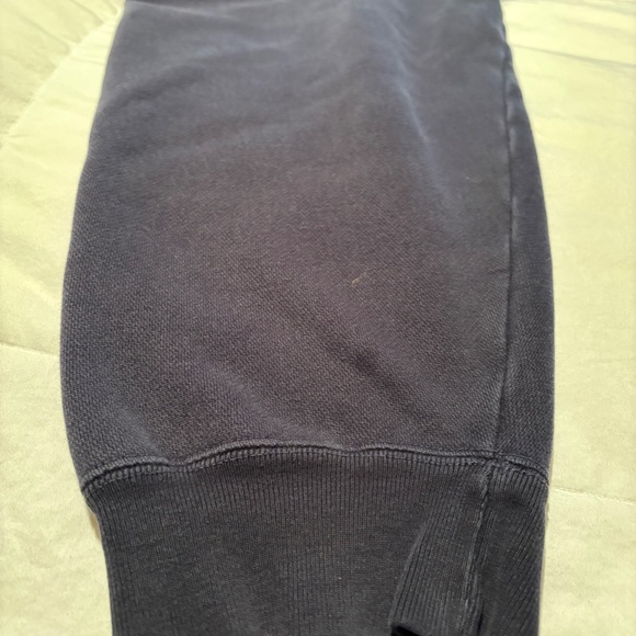 Chaps Sweatshirt - Picture 4 of 10